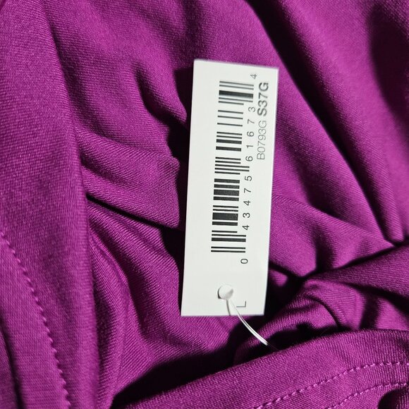 Amazon Essentials Purple T-Shirt Womens Size Large Short-Sleeve Crewneck Tee - Picture 4 of 6